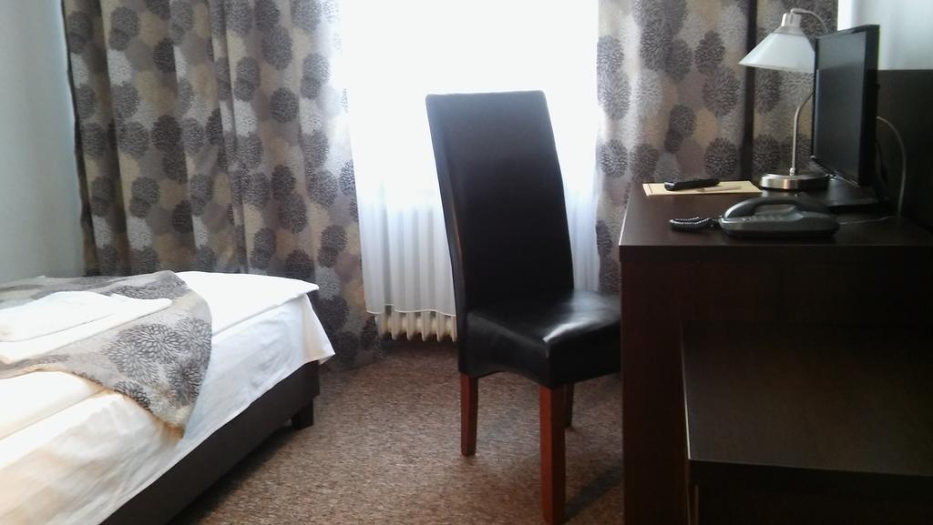 Hotel Harenda Warszawa Exteriör bild